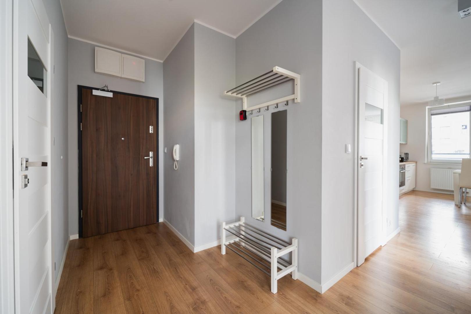 Nice Apartment - Near Sky Tower - Private Parking ヴロツワフ エクステリア 写真